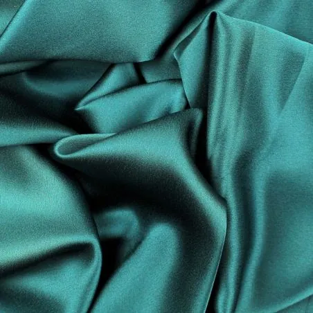 Tissu Crêpe envers-satin de couleur vert canard