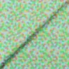 Tissu coton bleu ciel imprimé géométrique carré rouge, orange et vert