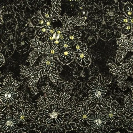 Tissus dentelle perlée fleuri noir et argent Tissus dentelle perlée fleuri noir et argent