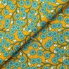 Tissu en Coton Jaune Moutarde à Motifs Floraux Bleus et Feuilles Blanches Tissu en Coton Jaune Moutarde à Motifs Floraux Bleus et Feuilles Blanches