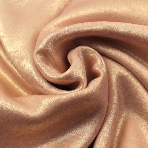Tissus lamé de couleur rose poudré crêpe irisé Tissus lamé de couleur rose poudré crêpe irisé