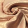 Tissus lamé de couleur rose poudré crêpe irisé Tissus lamé de couleur rose poudré crêpe irisé