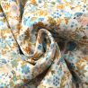 Tissu en Coton Blanc à Imprimé Floral et Oiseaux – Poésie et Légèreté Tissu en Coton Blanc à Imprimé Floral et Oiseaux – Poésie et Légèreté