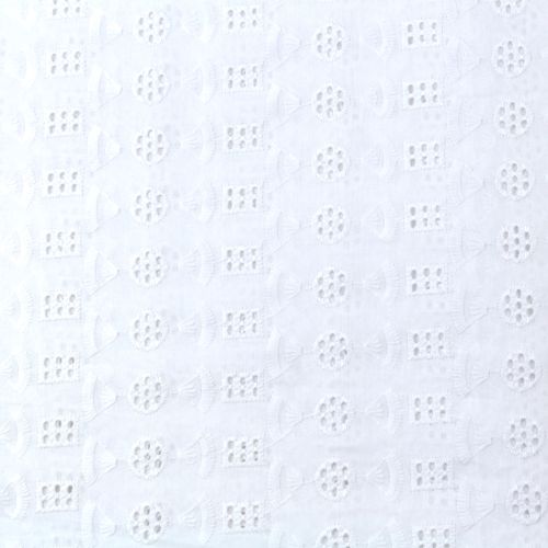 Tissu Broderie Anglaise Blanc à Motifs Géométriques – Élégance & Légèreté Tissu Broderie Anglaise Blanc à Motifs Géométriques – Élégance & Légèreté