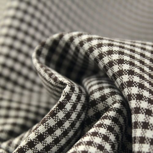 Tissu Coton Chemise Gris à Petits Carreaux – Élégance et Confort Intemporel Tissu Coton Chemise Gris à Petits Carreaux – Élégance et Confort Intemporel
